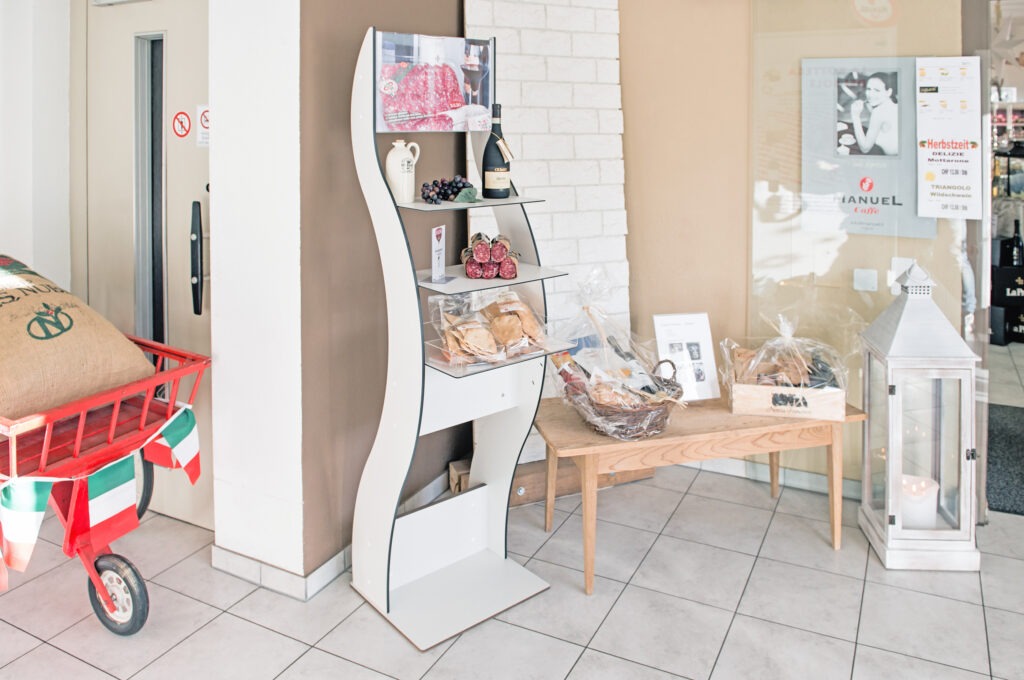 praesentationsstaender-welle-breite-312-5-1024x680