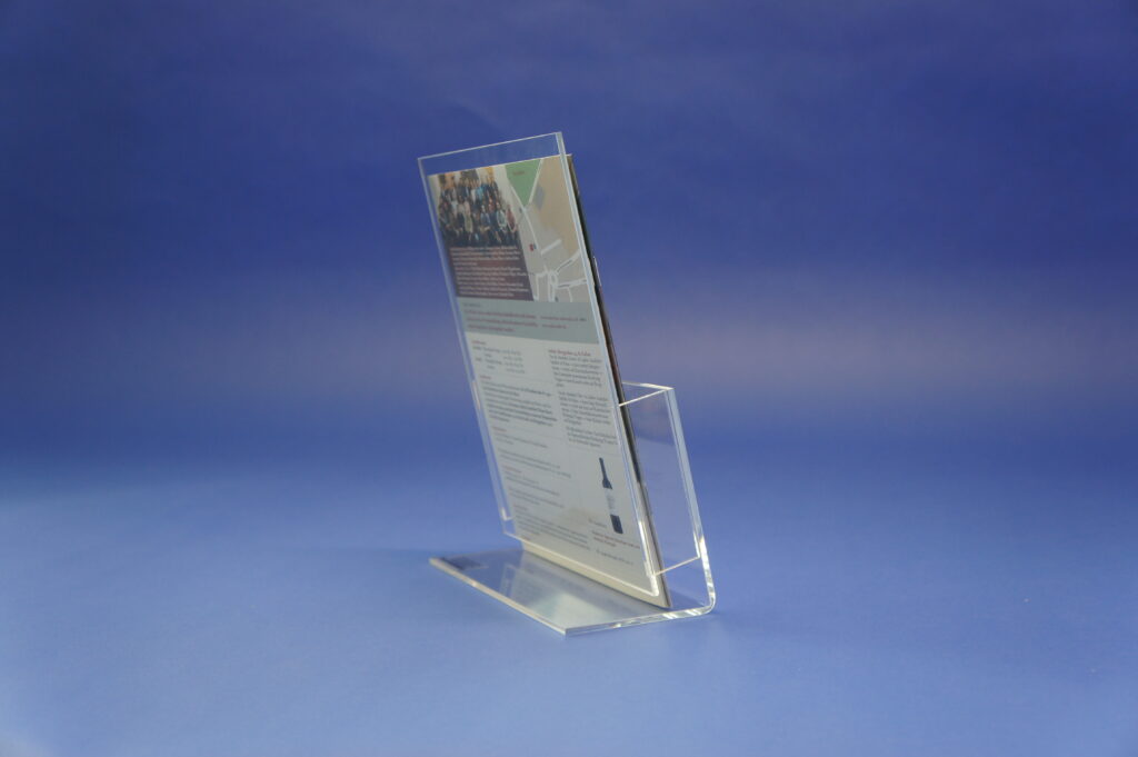 prospekthalter-a5-3-1024x681