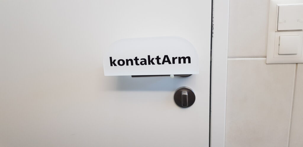 tueroeffner-kontaktarm-1-1024x498