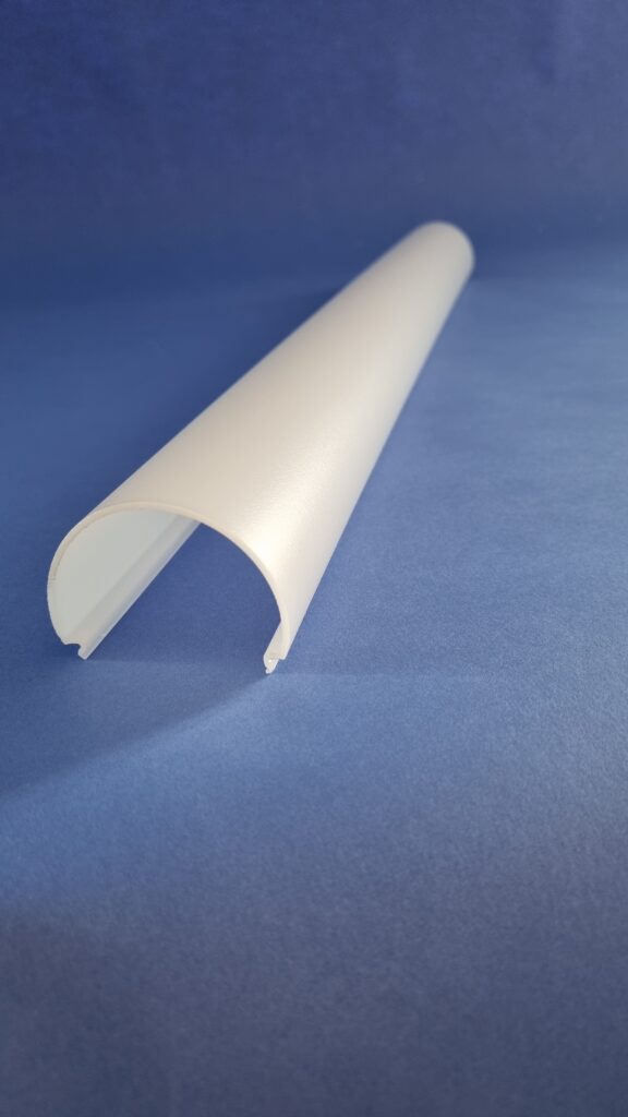 leuchtenabdeckung-schneider-ronplus-60-fl-573-1-576x1024