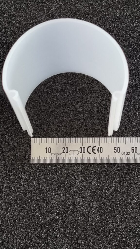 leuchtenabdeckung-schneider-ronplus-60-fl-573-2-576x1024