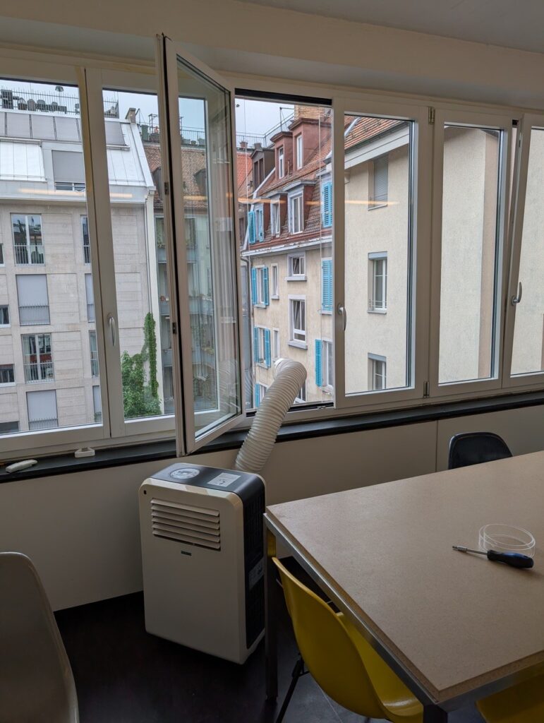 gesamtes_klimafenster_weitansicht-771x1024